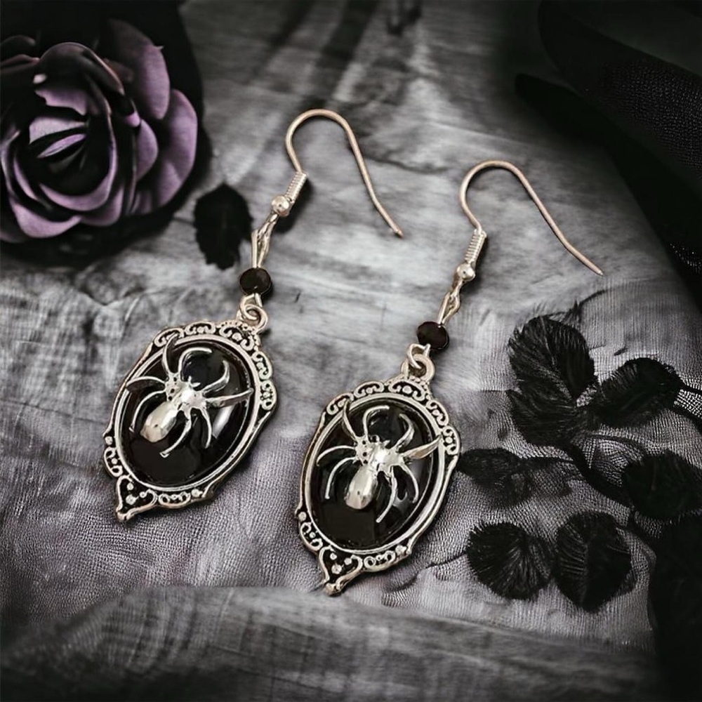 Gothic Retro Style Black Gemstone Spider‎ Earrings Faux Fashion Jewelry